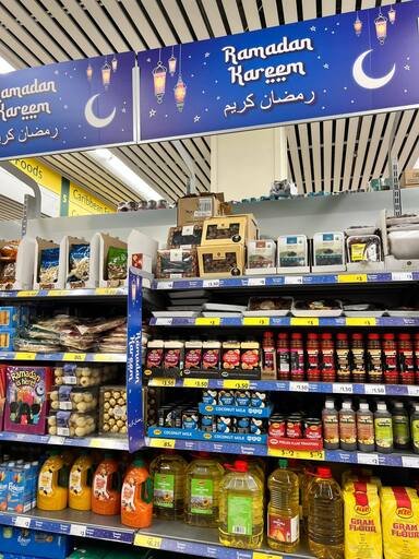 promoció ramadà (1) Un supermercat del Regne Unit reubica productes amb porc per no ofendre els musulmans