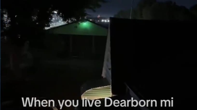 Los cinco momentos horrorosos del día cuando la mitad de tus vecinos son musulmanes