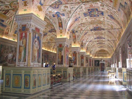 Roma ha caigut: El Vaticà habilita sala d'oració musulmana a la biblioteca
