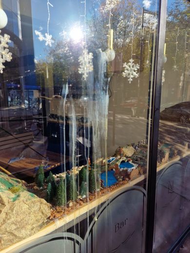 Atacan dos veces un pesebre de Perpiñán pocas horas después de instalarlo