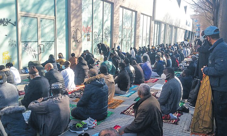 al huda casa alcalde La comunitat islàmica de Mollet del Vallès enfrontada al PSC per la mesquita adverteix que s'acosten les eleccions