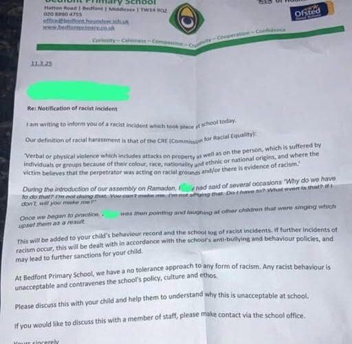 Expedient per racisme a un nen britànic per no voler celebrar el Ramadà a l'escola pública
