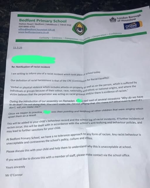 Expedient per racisme a un nen britànic per no voler celebrar el Ramadà a l'escola pública