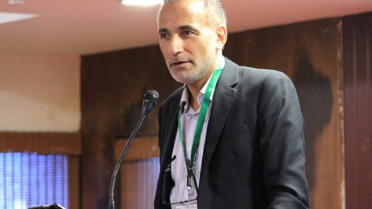 El líder dels Germans Musulmans a Europa exigeix que no el jutgin durant el Ramadà