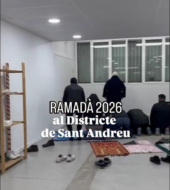 Percepcions de Catalunya 20 Últims Vídeos Més Vídeos Sant Andreu fa el Ramadà amb una sala d'oració a la seu del districte
